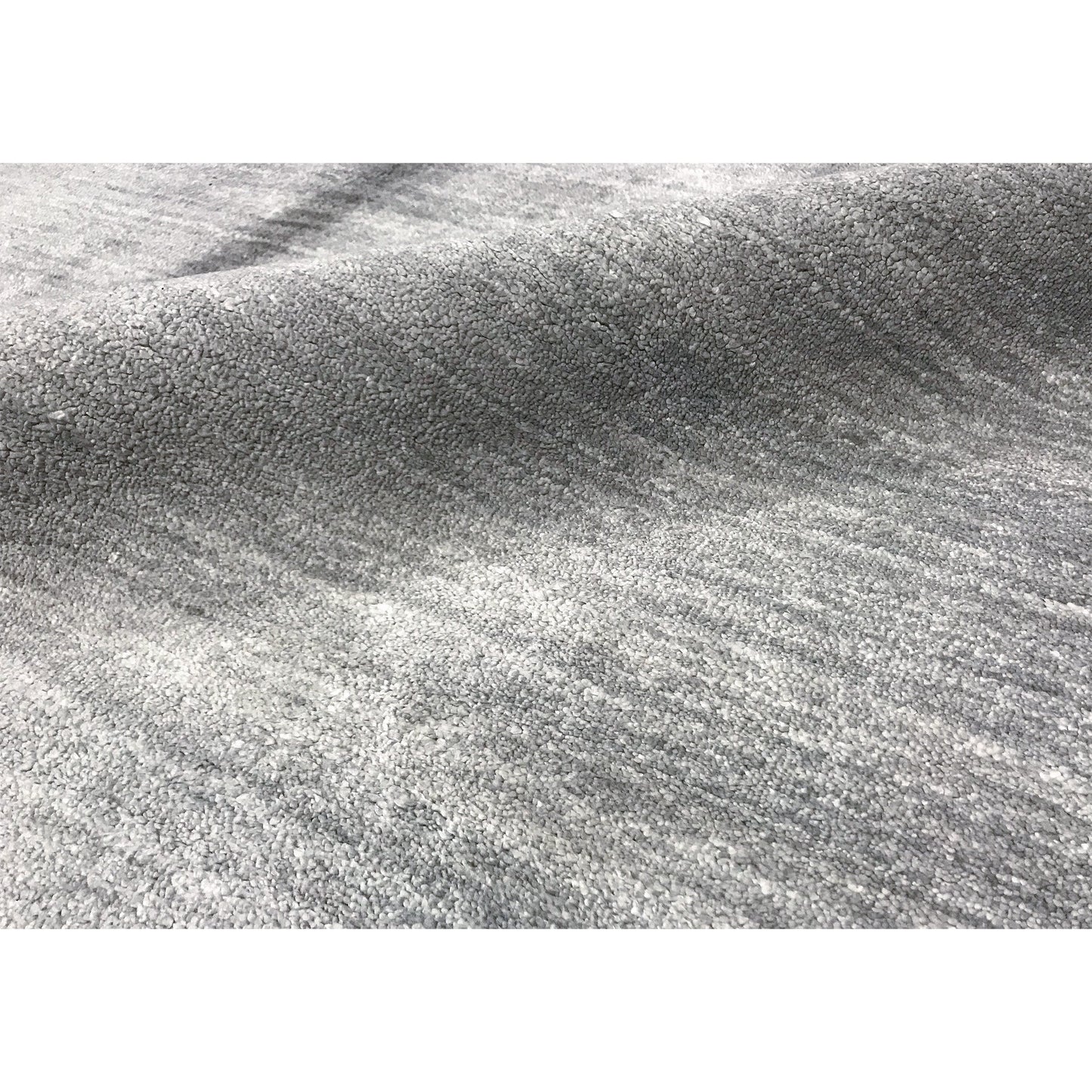 HANDLOOMED 2000 HANDS HAND SPUN PLAIN SILVER