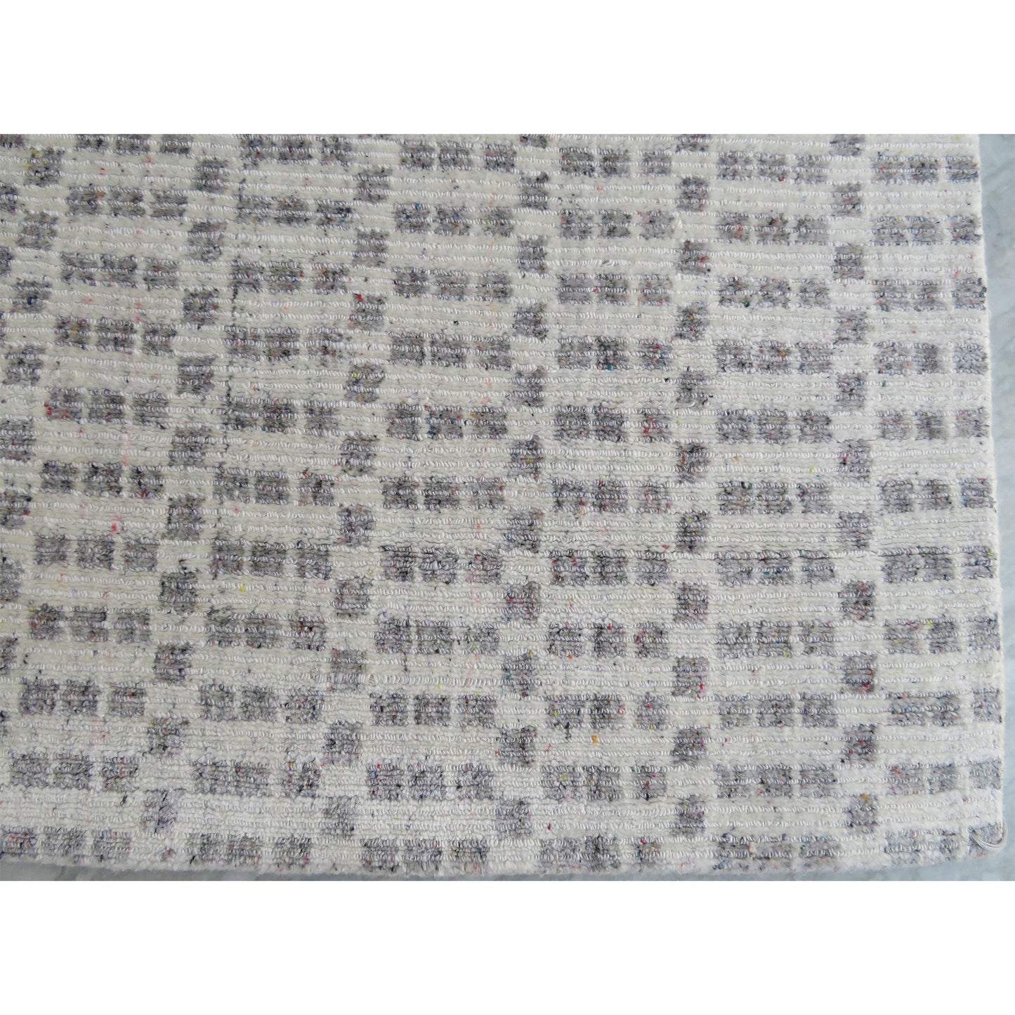 HANDLOOMED 2000 MILO SILVER / GREY