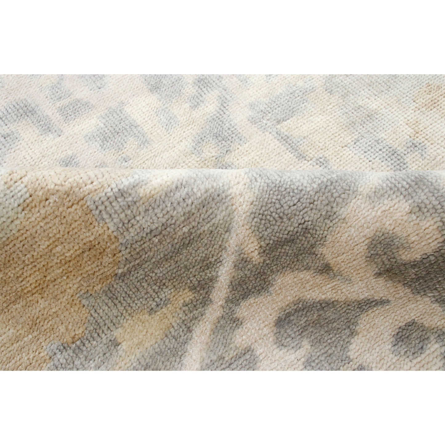 NOMAD DESERT SAND GREY