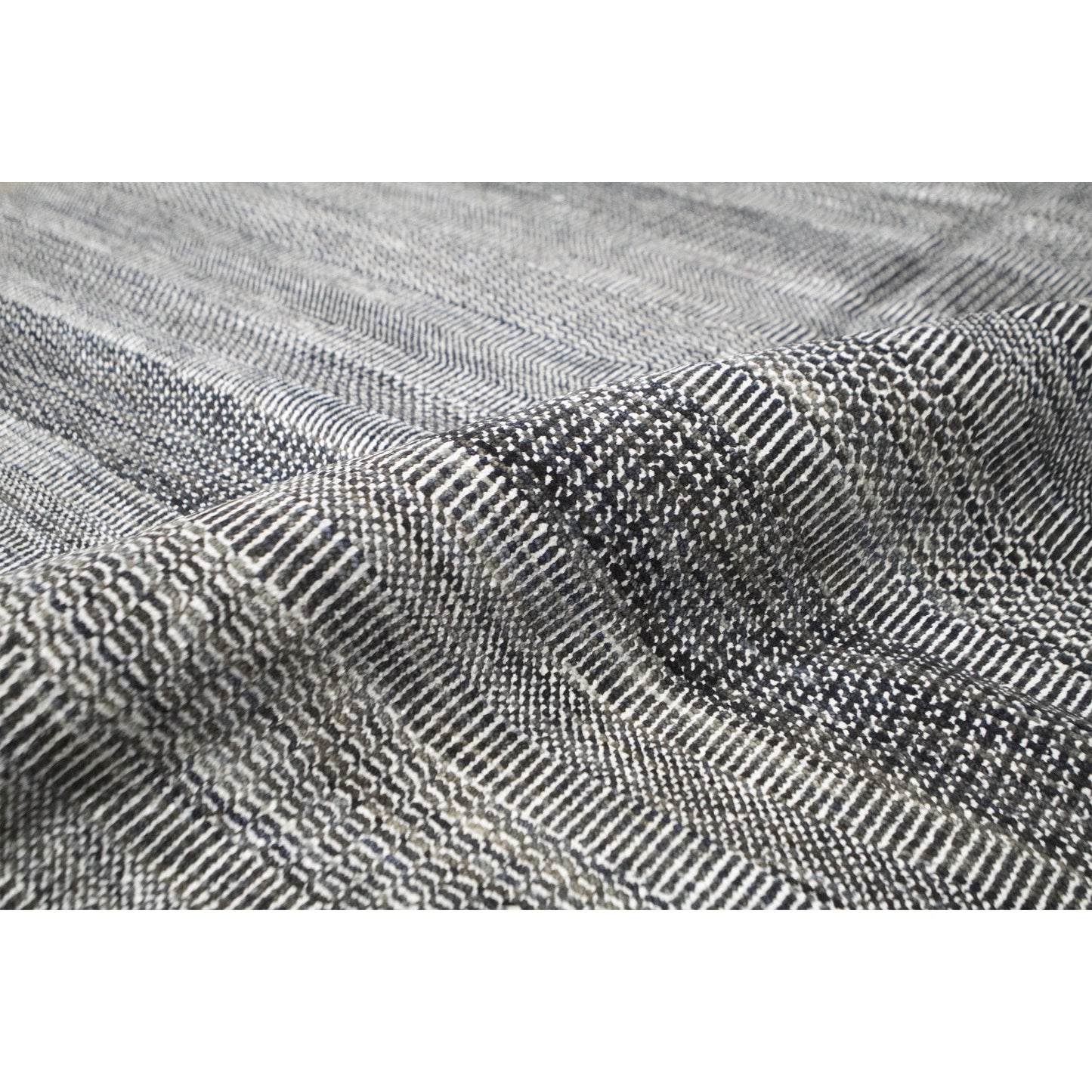 SOUTH SEA DMART DAMASK ART CHARCOAL / SILVER