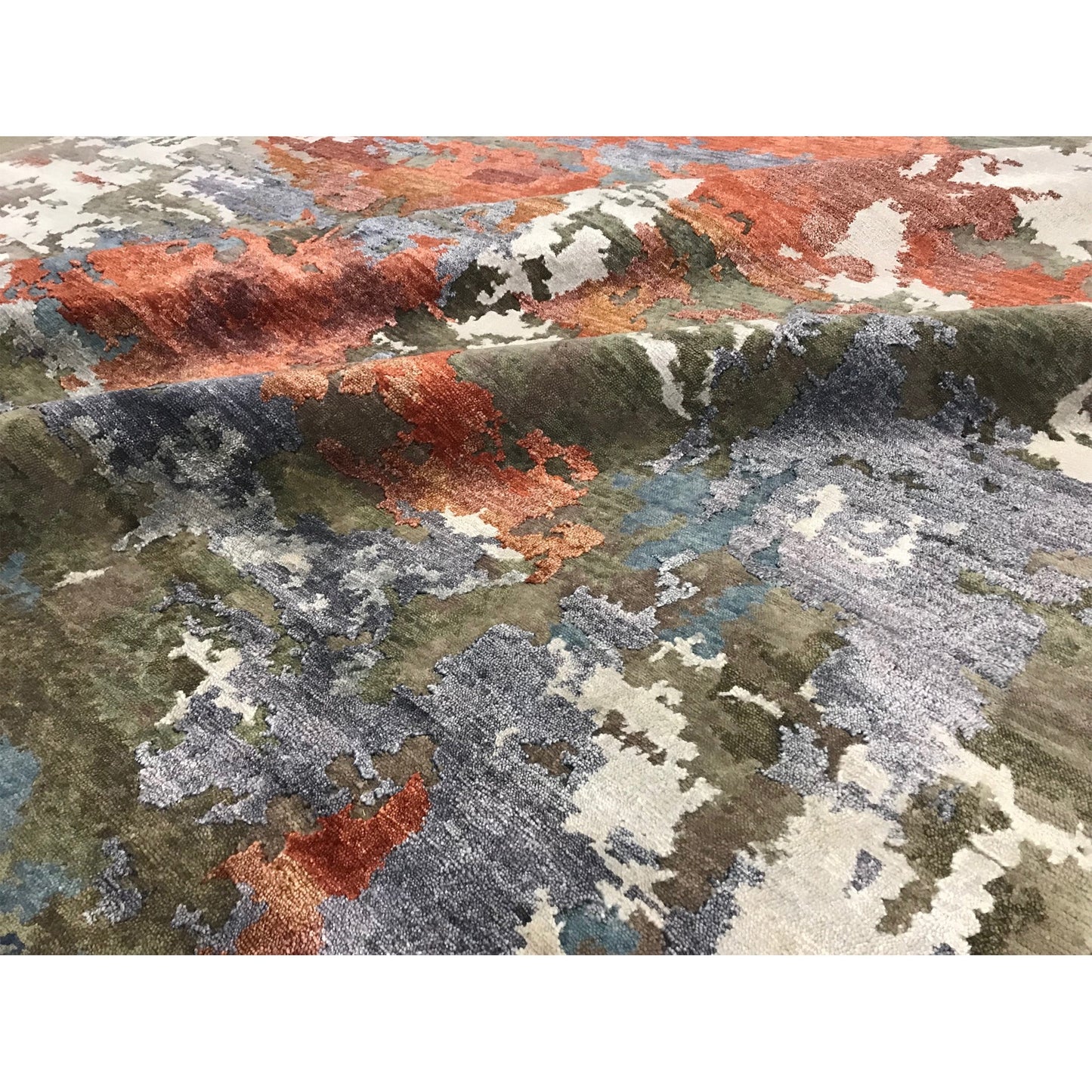 HIMALAYAN ART WINDSOM BRN14 BEIGE / RED