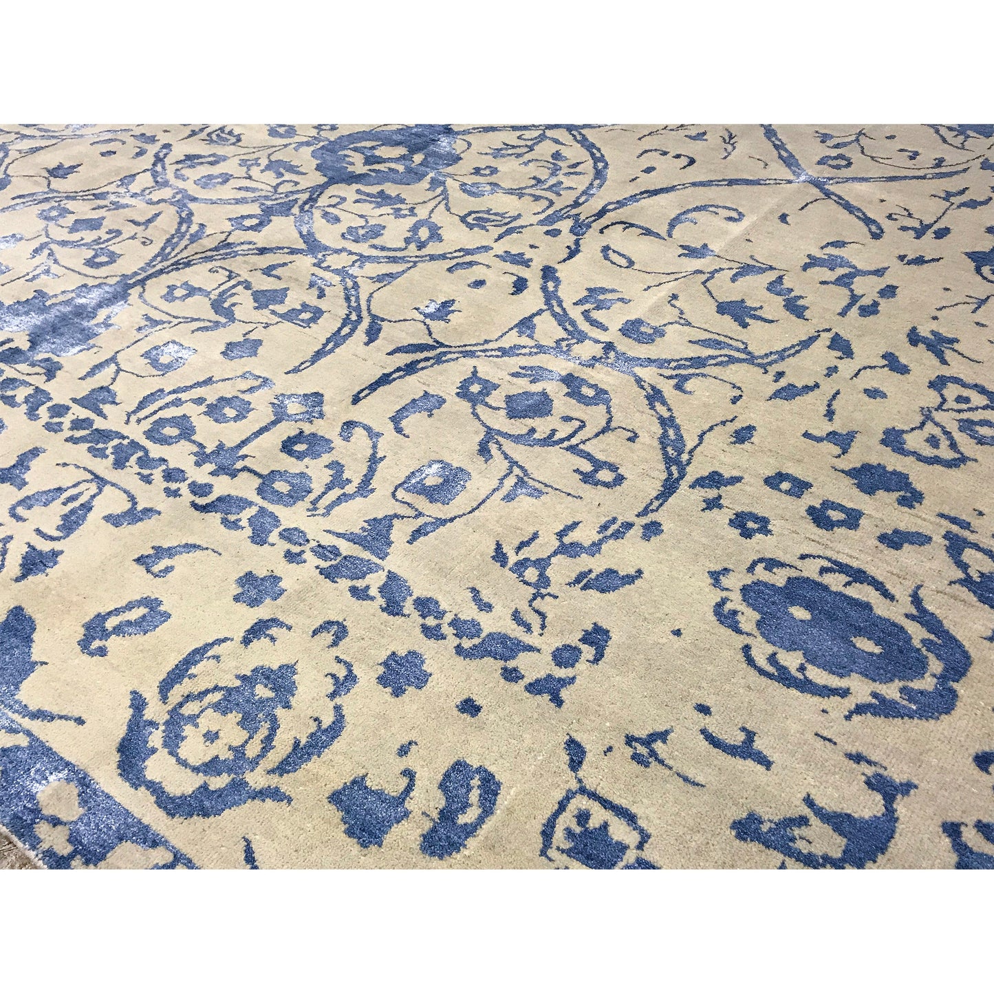 HIMALAYAN ART WINDSOM SR011 IVORY / BLUE